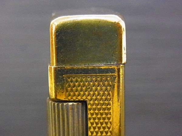 実際に弊社で買取させて頂いたDUNHILL ビンテージ スイス製 ローラライト オイルライターの画像 7枚目