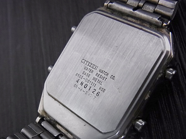 シチズン デジアナ スクエア型 クオーツ腕時計/8988-Q01911の買取実績 