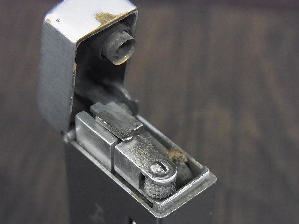 実際に弊社で買取させて頂いたdunhill LONDON/ダンヒル 40年代 ROLLALITE ビンテージライターの画像 2枚目