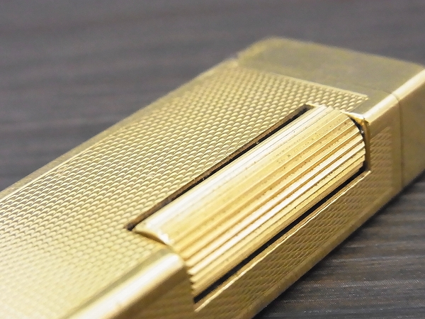 実際に弊社で買取させて頂いたDUNHILL/ダンヒル ROLLALITE 1940s ビンテージライター 金の画像 4枚目
