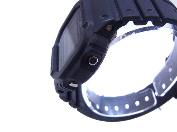実際に弊社で買取させて頂いたCASIO G-SHOCK×AMERICAN RAG CIE デジタル腕時計 DW-5600VTの画像 3枚目