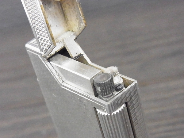 実際に弊社で買取させて頂いたdunhill/ダンヒル ビンテージオイルライター 1950年代 銀の画像 5枚目