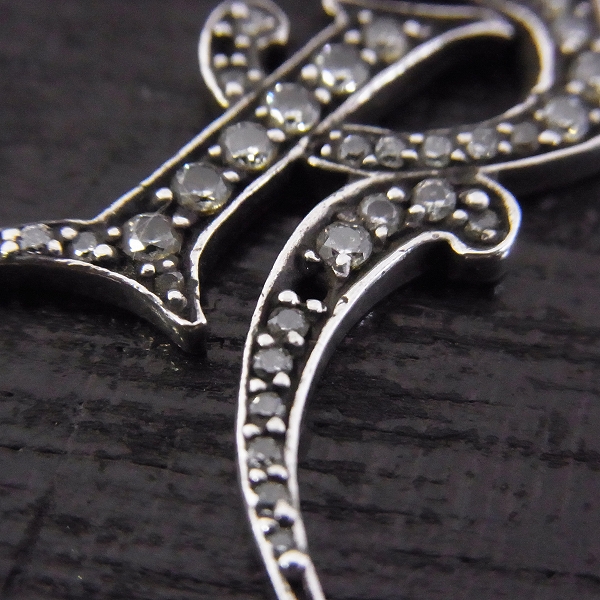 実際に弊社で買取させて頂いたLoree Rodkin/ローリーロドキン スモール メディーバル イニシャル R ペンダントトップ の画像 4枚目