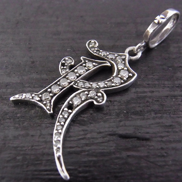 実際に弊社で買取させて頂いたLoree Rodkin/ローリーロドキン スモール メディーバル イニシャル R ペンダントトップ 