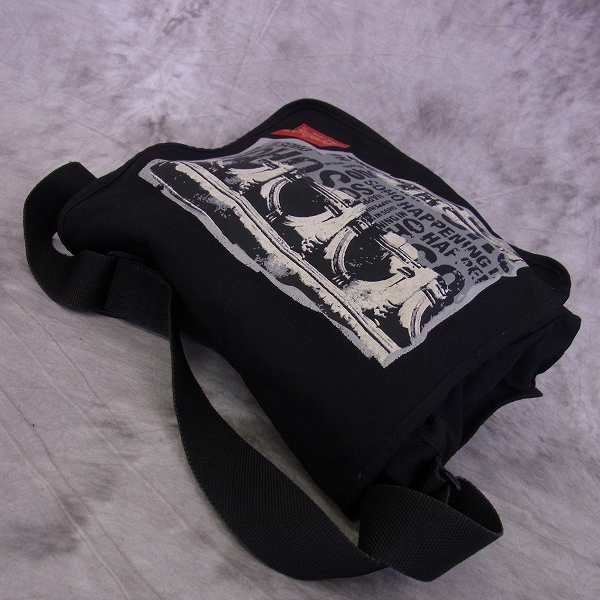 実際に弊社で買取させて頂いたManhattan Portage/マンハッタンポーテージ  プリント メッセンジャーバッグの画像 2枚目