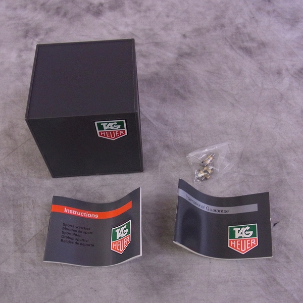 実際に弊社で買取させて頂いたTAG HEUER/タグホイヤー プロフェッショナル 1000 クォーツ 980 020N【動作未確認】の画像 5枚目