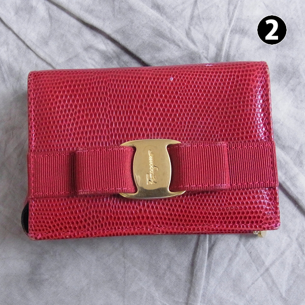 実際に弊社で買取させて頂いたCELINE/セリーヌ  Salvatore Ferragamo/フェラガモ マカダム柄 トートバッグ/ポーチ/コインケース等 4点SETの画像 2枚目