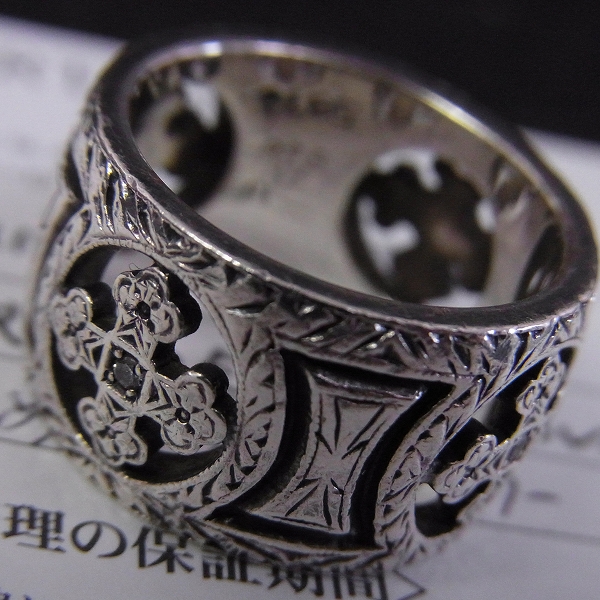 実際に弊社で買取させて頂いた【証明書】Loree Rodkin/ローリーロドキン エングレイブド ワイドバンド w/4 ストーンズ エッチング ゴシック クロス リング 10.5号