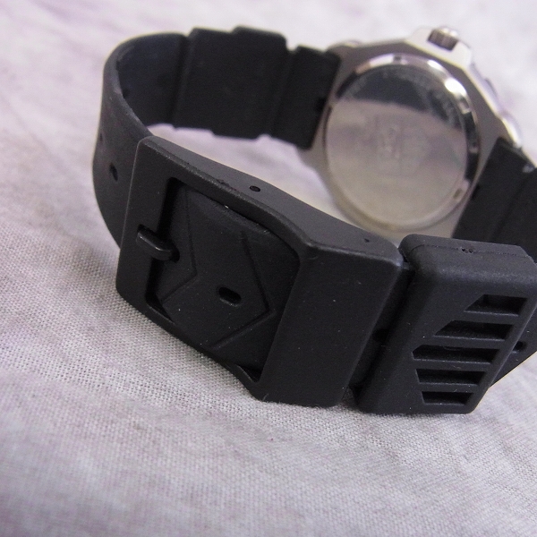 実際に弊社で買取させて頂いたTAG HEUER/タグホイヤー ボーイズ プロフェッショナル 200M フォーミュラ クオーツ 371 513【動作未確認】の画像 2枚目