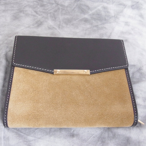 実際に弊社で買取させて頂いたLOEWE/ロエベ 二つ折り スエードレザー 財布の画像 1枚目