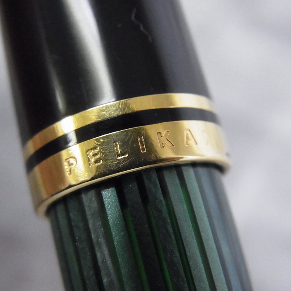 実際に弊社で買取させて頂いたPELIKAN/ペリカン スーベレーン 緑縞 万年筆 ペン先14C-585の画像 3枚目