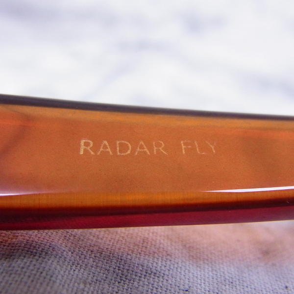 実際に弊社で買取させて頂いたBLACKFLYS/ブラックフライ RADAR FLY アンバー サングラスの画像 4枚目