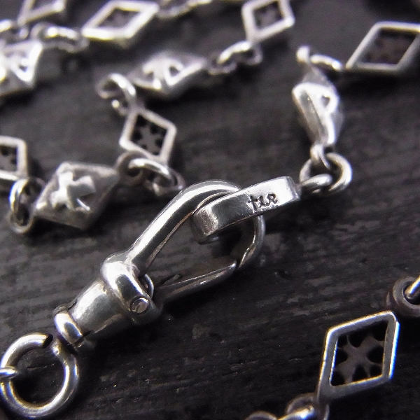 実際に弊社で買取させて頂いたLoree Rodkin/ローリーロドキン mixed diamond shaped cross open solid ネックレス チェーン