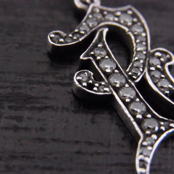 実際に弊社で買取させて頂いたLoree Rodkin/ローリーロドキン スモール メディーバル イニシャル R ペンダントトップ の画像 5枚目