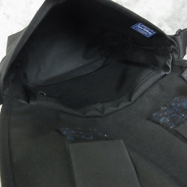 実際に弊社で買取させて頂いたMANHATTAN Portage/マンハッタンポーテージ×ミッキー メッセンジャーバッグの画像 4枚目