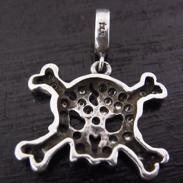 実際に弊社で買取させて頂いたLoree Rodkin/ローリーロドキン フラット パヴェ スカル ペンダント トップ チャームの画像 2枚目