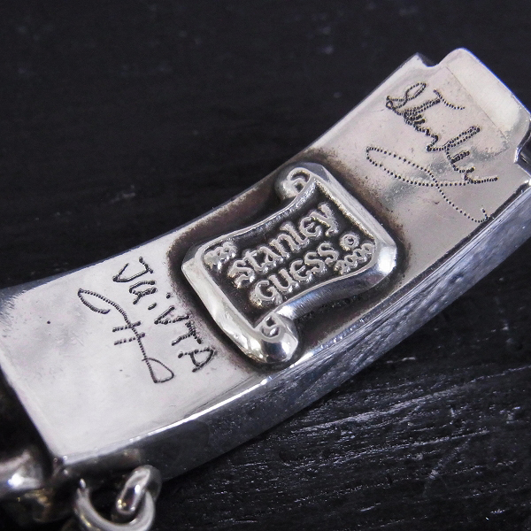 実際に弊社で買取させて頂いた【1点物/ギャラ付】STANLEY GUESS/スタンリーゲス ダブルIDウッドインレイドマルチスカル＆クラシックリンクブレスレットw/ストーンアイズの画像 5枚目