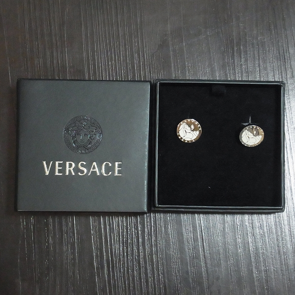 実際に弊社で買取させて頂いた★VERSACE/ヴェルサーチ カフス サークル型 スペイン製 の画像 5枚目