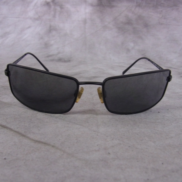 実際に弊社で買取させて頂いたGIORGIO ARMANI/ジョルジオアルマーニ サングラス 1570 706/88の画像 1枚目