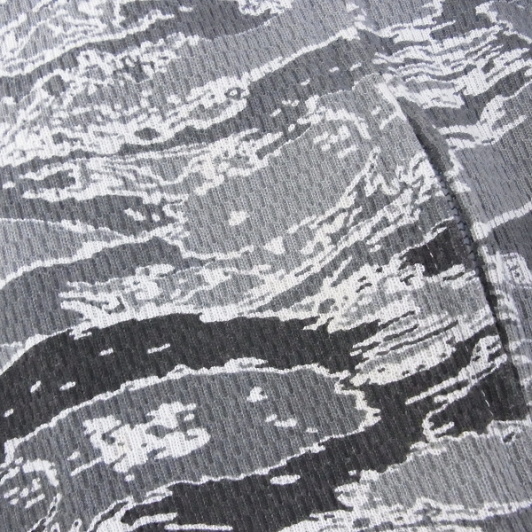 実際に弊社で買取させて頂いた☆Back Channel/バックチャンネル ゴーストライオンカモ ジップアップパーカー/Lの画像 4枚目