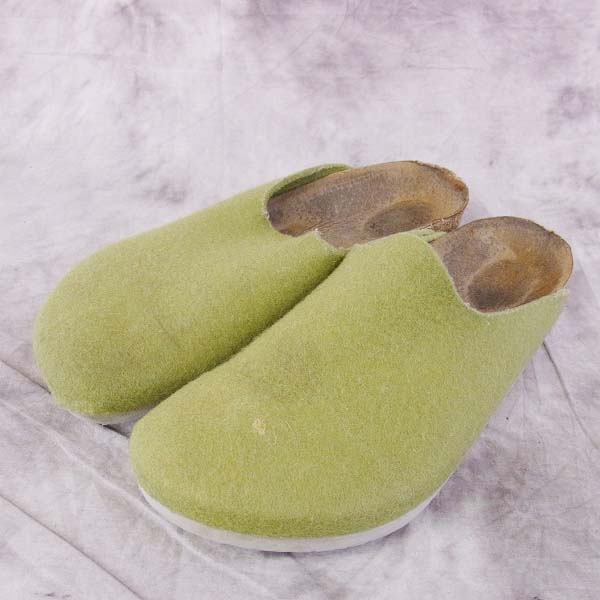実際に弊社で買取させて頂いたBIRKENSTOCK/ビルケンシュトック Amsterdam/アムステルダム ルームシューズ グリーン 28.0