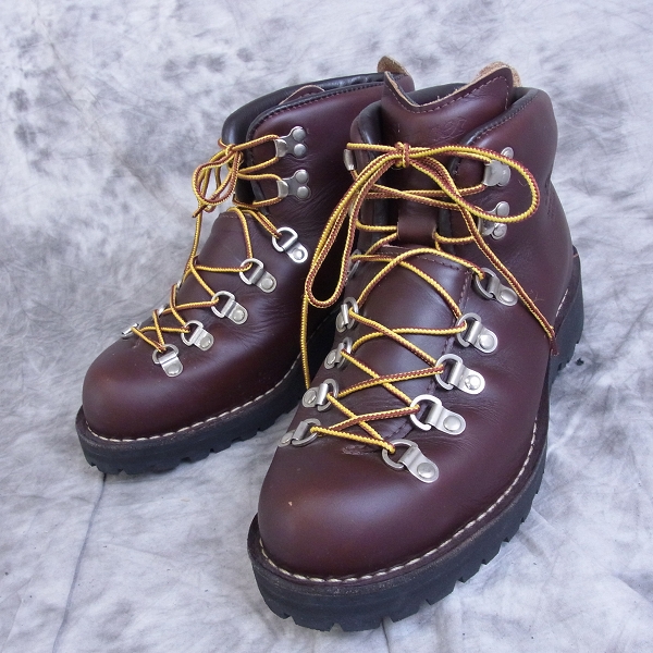 実際に弊社で買取させて頂いたDanner/ダナー MOUNTAIN LIGHT/マウンテンライト GORE-TEX 30520X/US9