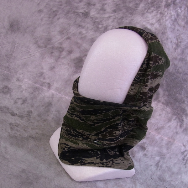 実際に弊社で買取させて頂いたBack Channel/バックチャンネル ゴーストライオンサーマルフード付ネックウォーマー