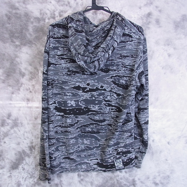 実際に弊社で買取させて頂いた☆Back Channel/バックチャンネル ゴーストライオンカモ ジップアップパーカー/Lの画像 1枚目