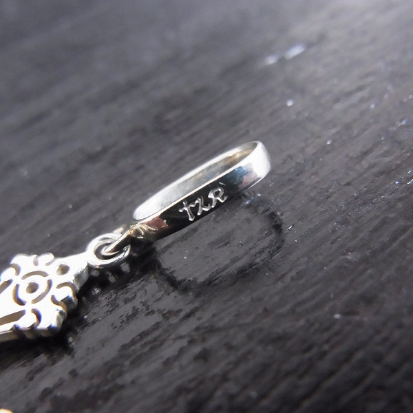 実際に弊社で買取させて頂いた【ギャラ】loreeRodkin/ローリーロドキン スモールファンシーゴシッククロスペンダント SV925の画像 3枚目