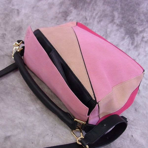 実際に弊社で買取させて頂いたLOEWE/ロエベ パズルバッグ ショルダー スエードの画像 2枚目