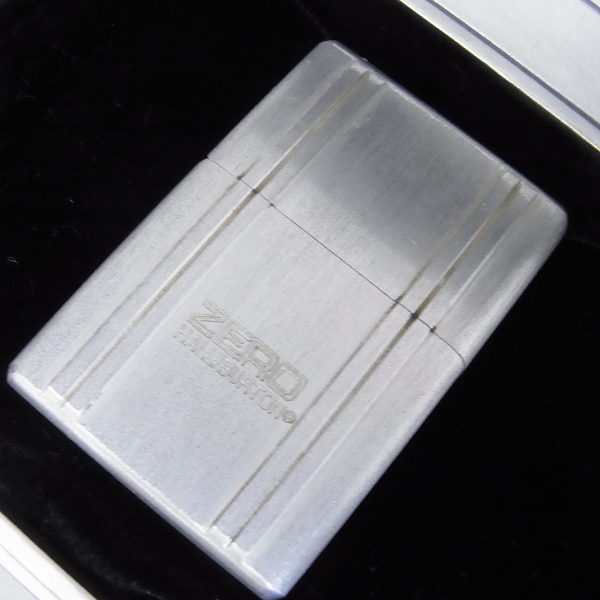 実際に弊社で買取させて頂いたZIPPO/ジッポー ZERO HALLIBURTON/ゼロハリ アタッシュケースライター 2002年製