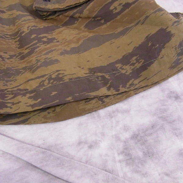 実際に弊社で買取させて頂いたBack Channel/バックチャンネル ゴーストライオンカモボードショーツ/ハーフパンツ/Mの画像 5枚目