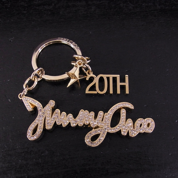 実際に弊社で買取させて頂いたJIMMY CHOO/ジミーチュウ　20TH　ロゴ ストーン キーホルダー