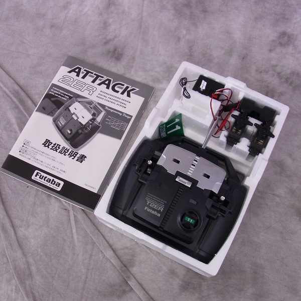 実際に弊社で買取させて頂いた【未組立】KYOSHO/京商 RC/ラジコン SURFER/サーファー Futaba/フタバ ATTACK/2ER プロポ付の画像 1枚目