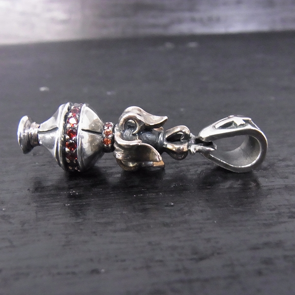 実際に弊社で買取させて頂いたLord Camelot/ロードキャメロット ポットペンダントの画像 2枚目