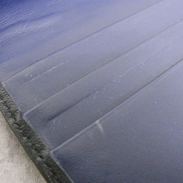 実際に弊社で買取させて頂いたLOEWE/ロエベ 二つ折り レザーウォレット/長財布の画像 4枚目