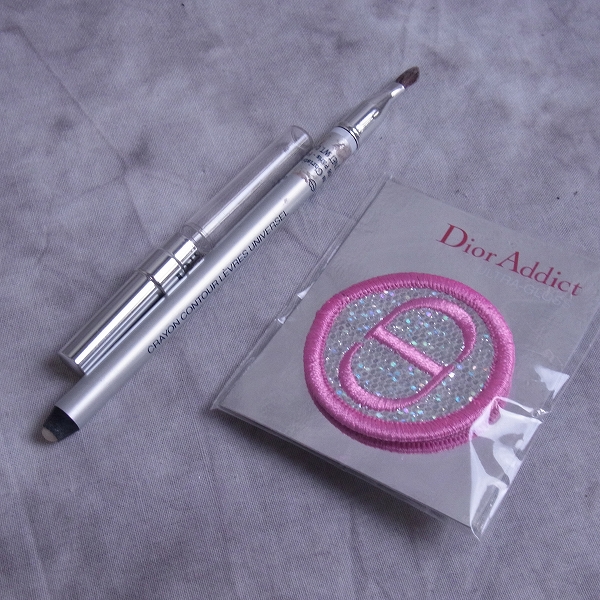 実際に弊社で買取させて頂いたChristian Dior/クリスチャンディオール フェイスパウダー/アイシャドウ/口紅等 コスメ 10点SETの画像 4枚目