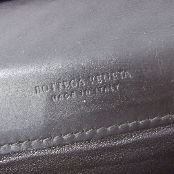 実際に弊社で買取させて頂いたBOTTEGA VENETA/ボッテガヴェネタ イントレチャート レザー 二つ折り 長財布の画像 6枚目