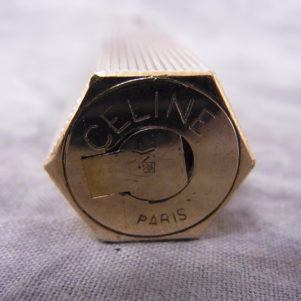 実際に弊社で買取させて頂いたCELINE/セリーヌ 六角形 ガスライター ゴールドの画像 2枚目