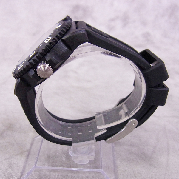 実際に弊社で買取させて頂いたLuminox/ルミノックス NAVY SEALS/ネイビーシールズ COLORMARK/カラーマーク 7050シリーズの画像 1枚目