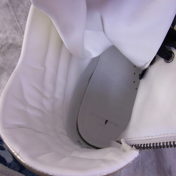 実際に弊社で買取させて頂いたDIET BUTCHER SLIM SKIN/ダイエットブッチャースリムスキン スニーカー D151D076/43の画像 4枚目