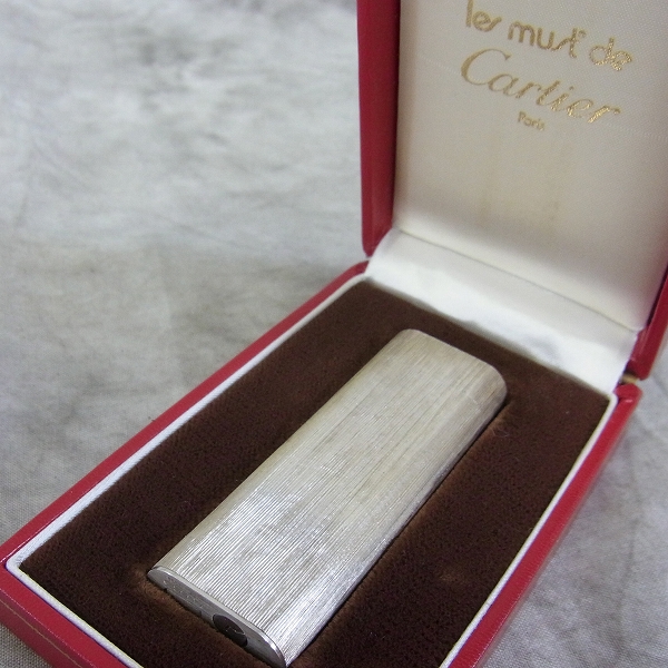 実際に弊社で買取させて頂いたCartier/カルティエ ストライプ ガスライター シルバー