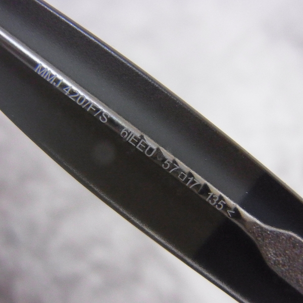 実際に弊社で買取させて頂いたMARC BY MARC JACOBS/マークバイマーク ジェイコブス サングラス MMJ420/F/Sの画像 4枚目