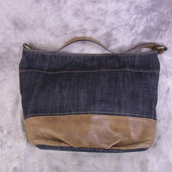 実際に弊社で買取させて頂いたBURBERRY BLUE LABEL/バーバリー レザー×デニム トートバッグの画像 1枚目