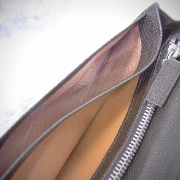 実際に弊社で買取させて頂いた【ギャラ付】BVLGARI/ブルガリ ブルガリブルガリ レザー 二つ折り長財布/ロングウォレット 33378の画像 5枚目