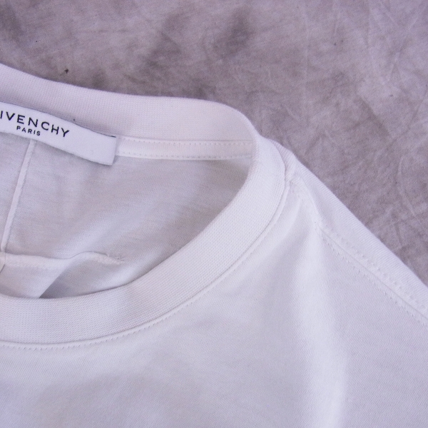実際に弊社で買取させて頂いたGIVENCHY/ジバンシィ  スター/ロゴTシャツ/阪急うめだ本店リニューアルオープン記念限定/Mの画像 5枚目