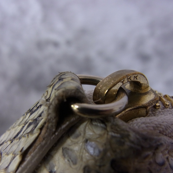 実際に弊社で買取させて頂いたJIMMY CHOO/ジミーチュウ パイソン ラウンドファスナー 長財布の画像 8枚目