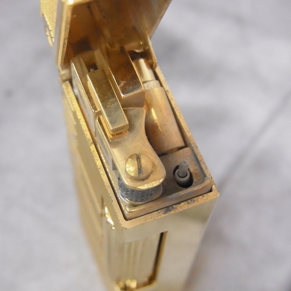 実際に弊社で買取させて頂いたdunhill/ダンヒル ローラーガスライター ロゴ立体デザインの画像 5枚目