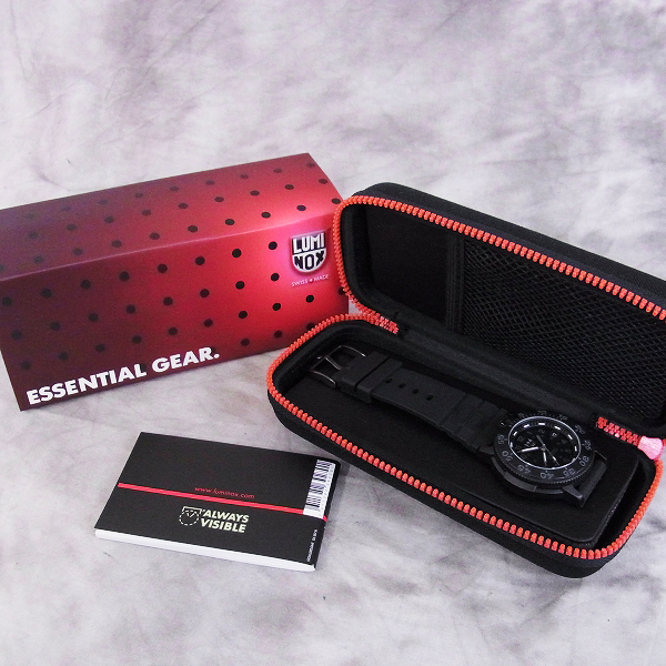 実際に弊社で買取させて頂いたLUMINOX/ルミノックス ネイビーシールズ シリーズ 3000 ダイブウォッチ/腕時計　の画像 7枚目