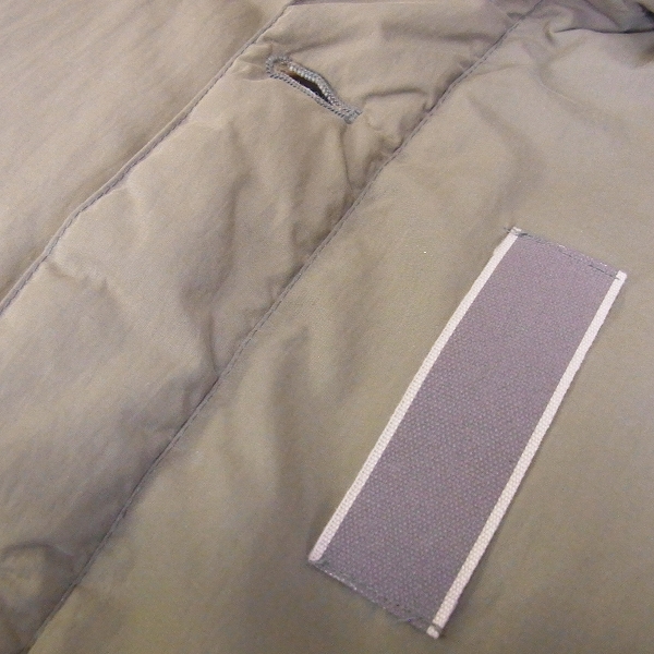 実際に弊社で買取させて頂いたFACTOTUM/ファクトタム N-2B/フェイクファーダウンジャケット/46の画像 4枚目